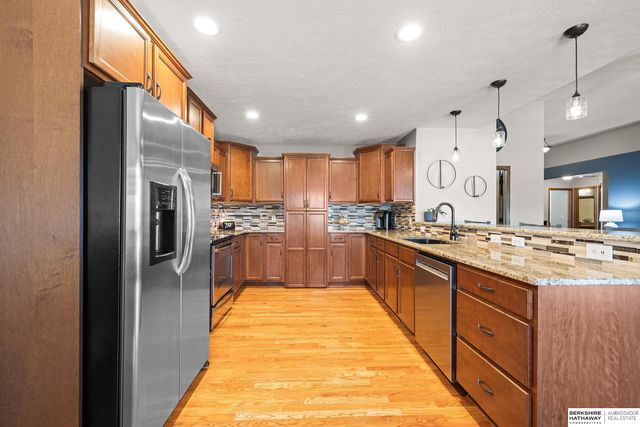 1908 Apollo Lane, Papillion, NE 68133