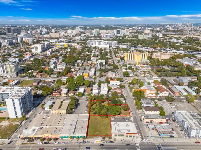 1025 W Flagler St, Miami, FL 33130