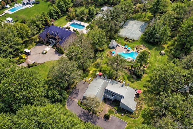 91 Hoaglands Lane, Old Brookville, NY 11545