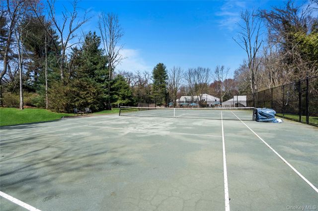 91 Hoaglands Lane, Old Brookville, NY 11545