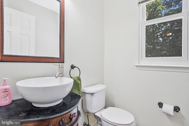2322 HAWKS LANDING CT, Waldorf, MD 20601