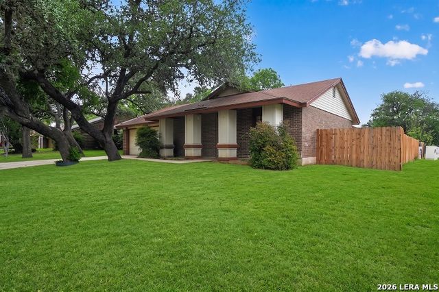 6202 RIDGE ARBOR ST, San Antonio, TX 78250