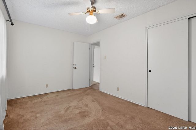 6202 RIDGE ARBOR ST, San Antonio, TX 78250