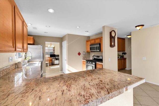 5279 Verenda Avenue, 29 Palms, CA 92277