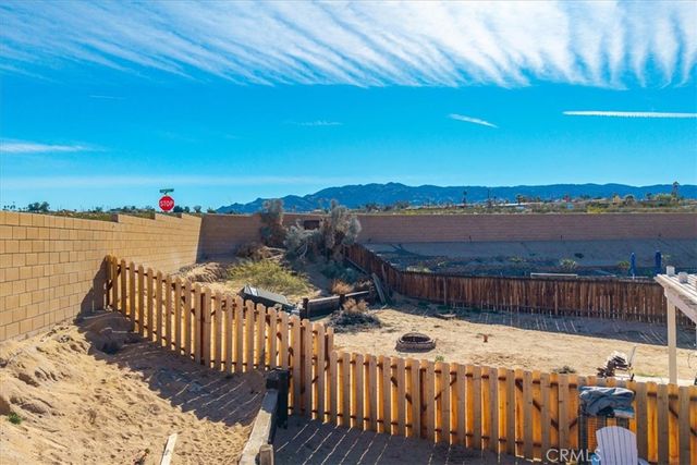 5279 Verenda Avenue, 29 Palms, CA 92277