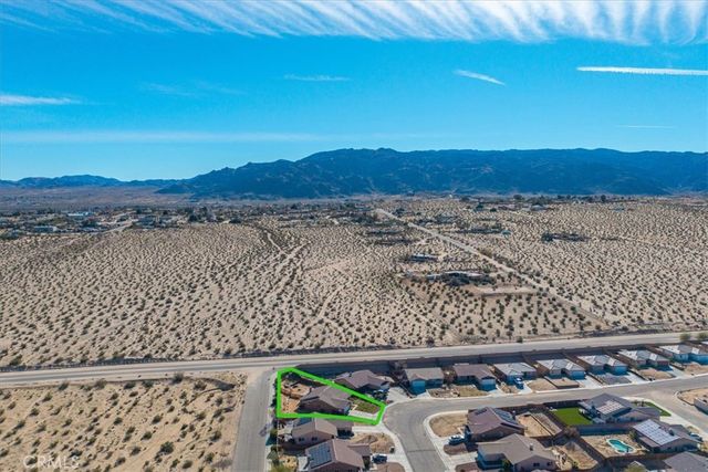5279 Verenda Avenue, 29 Palms, CA 92277