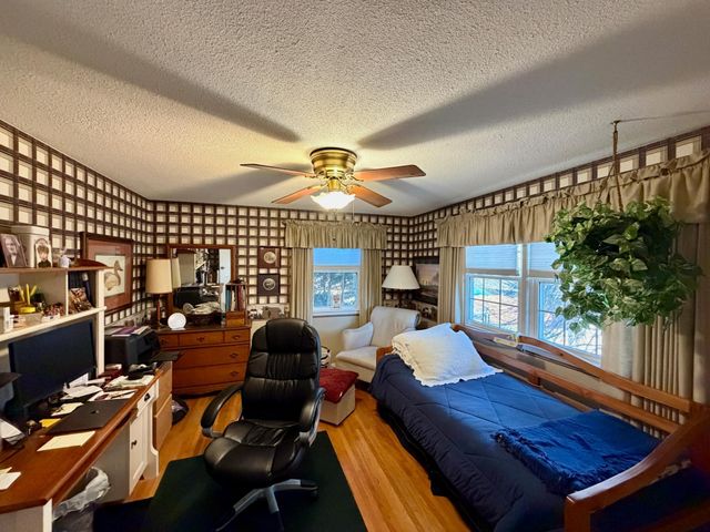 2602 Rivershore Drive, Moorhead, MN 56560