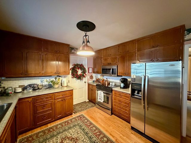 2602 Rivershore Drive, Moorhead, MN 56560