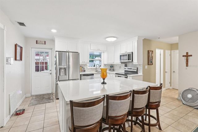 8500 55TH STREET N, Pinellas Park, FL 33781