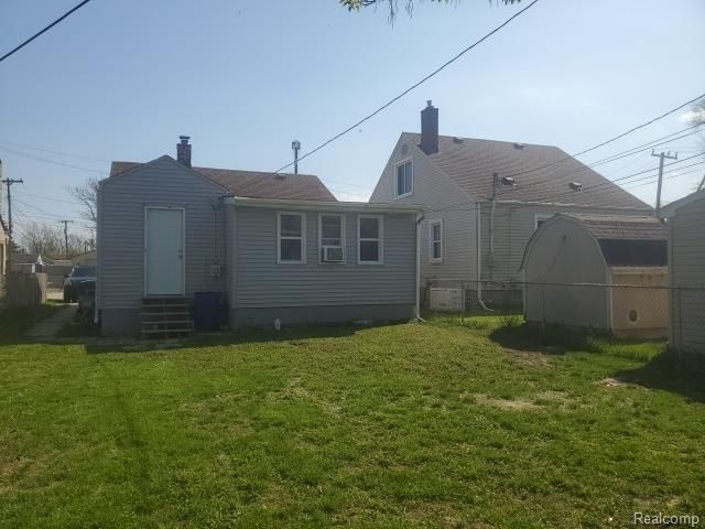 2036 Ford Boulevard, Lincoln Park, MI 48146