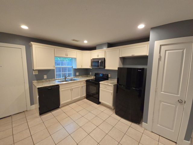 11435 Raincove Drive B, Houston, TX 77016
