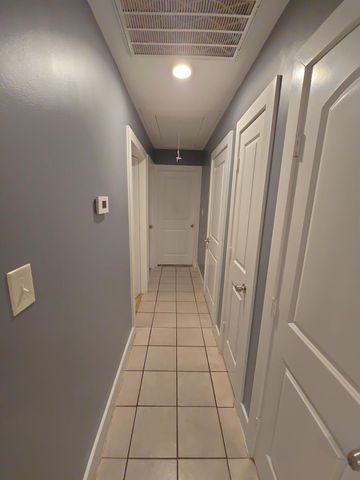 11435 Raincove Drive B, Houston, TX 77016