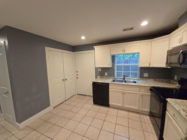 11435 Raincove Drive B, Houston, TX 77016