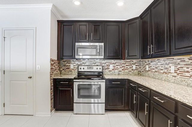 6431 BRADFORD HILL COURT, Wesley Chapel, FL 33545