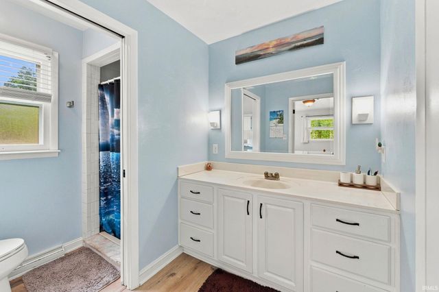9504 Manor Woods Road, Fort Wayne, IN 46804