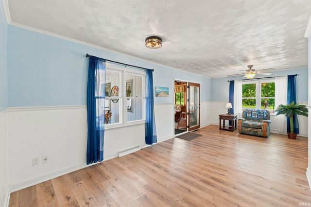 9504 Manor Woods Road, Fort Wayne, IN 46804