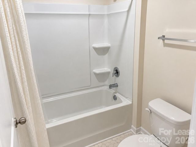 4119 Village Boulevard NW, Conover, NC 28613