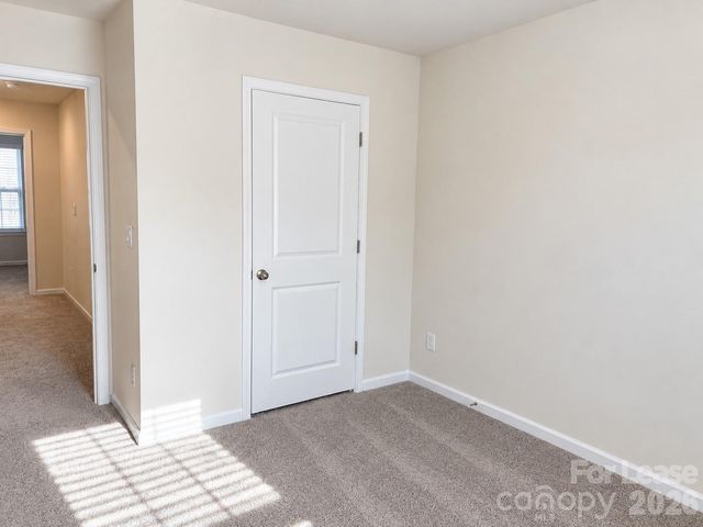 4119 Village Boulevard NW, Conover, NC 28613
