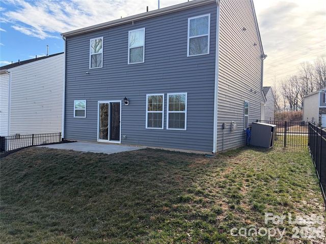 4119 Village Boulevard NW, Conover, NC 28613