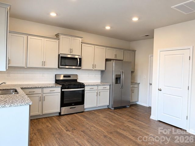 4119 Village Boulevard NW, Conover, NC 28613