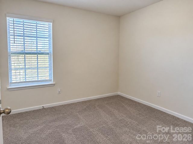 4119 Village Boulevard NW, Conover, NC 28613