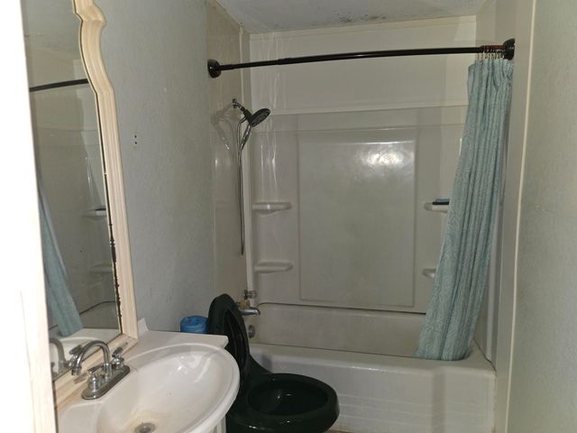 128 Goodjoin Road, Landrum, SC 29356