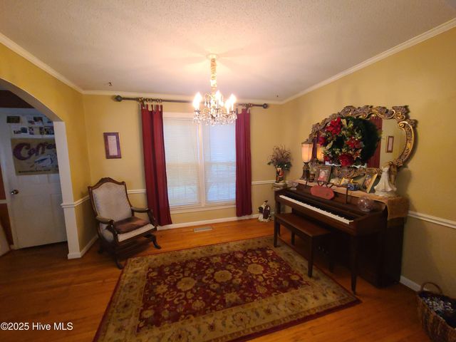 1957 Country Squire Road, Kinston, NC 28504