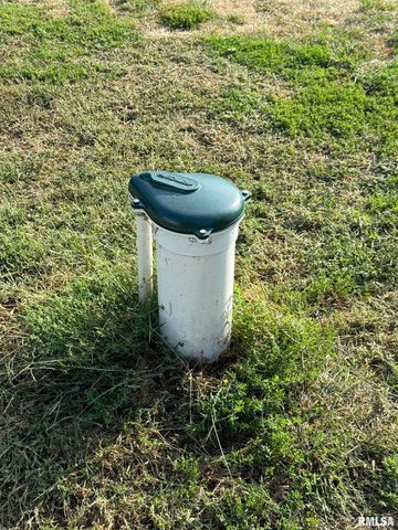 22 Knox Rd 1800 N, Galesburg, IL 61401