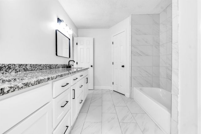 488 W REGIS PL, Memphis, TN 38018