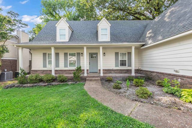 488 W REGIS PL, Memphis, TN 38018