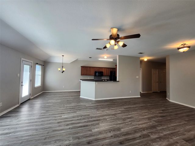 4710 Ashbury Lane, Mansfield, TX 76063