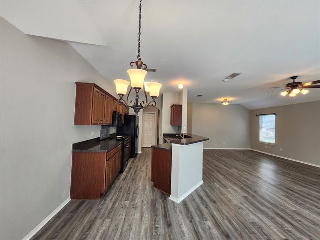 4710 Ashbury Lane, Mansfield, TX 76063