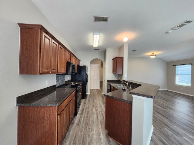 4710 Ashbury Lane, Mansfield, TX 76063