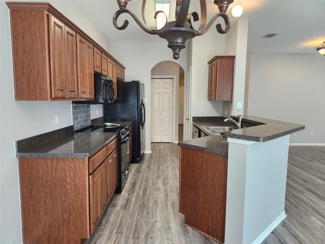 4710 Ashbury Lane, Mansfield, TX 76063