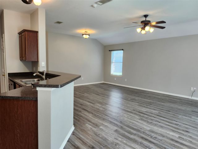 4710 Ashbury Lane, Mansfield, TX 76063