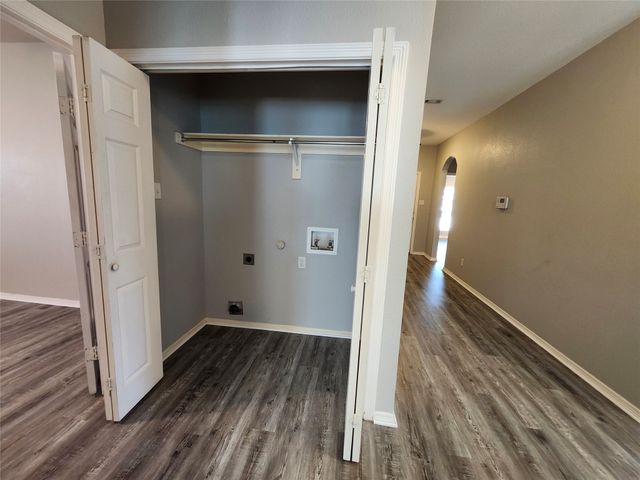 4710 Ashbury Lane, Mansfield, TX 76063