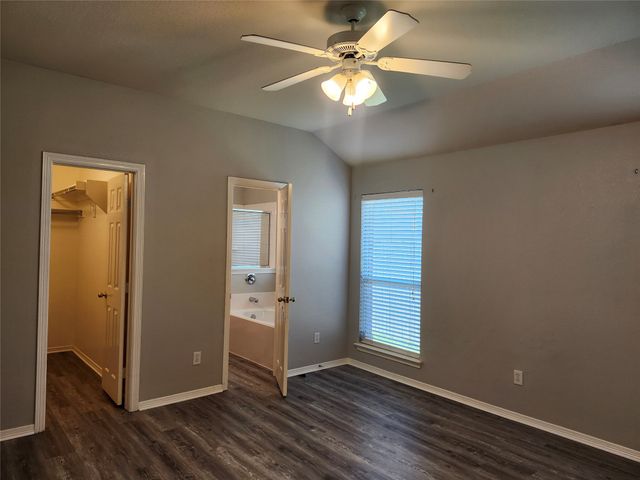 4710 Ashbury Lane, Mansfield, TX 76063