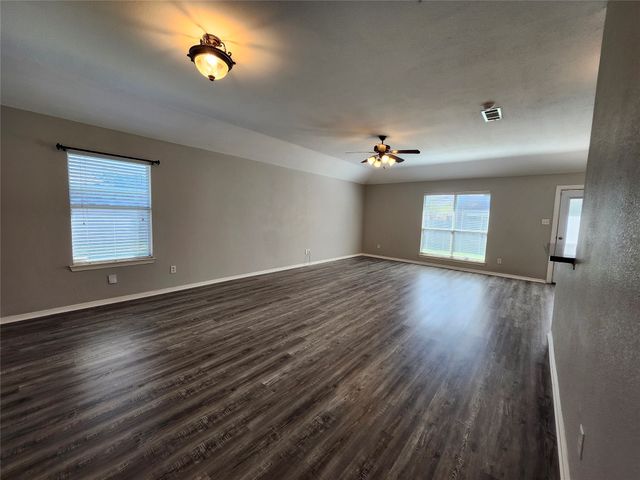 4710 Ashbury Lane, Mansfield, TX 76063