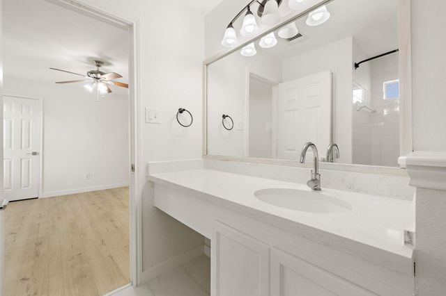 218 Altamont ST, Hutto, TX 78634