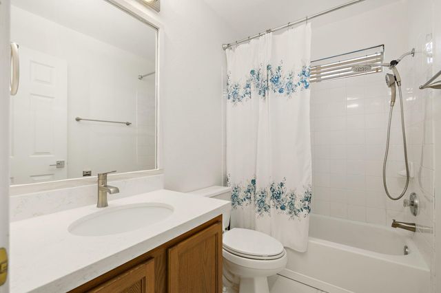 218 Altamont ST, Hutto, TX 78634