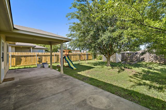218 Altamont ST, Hutto, TX 78634