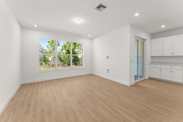 3636 NW SOLANGE Court, Jensen Beach, FL 34957