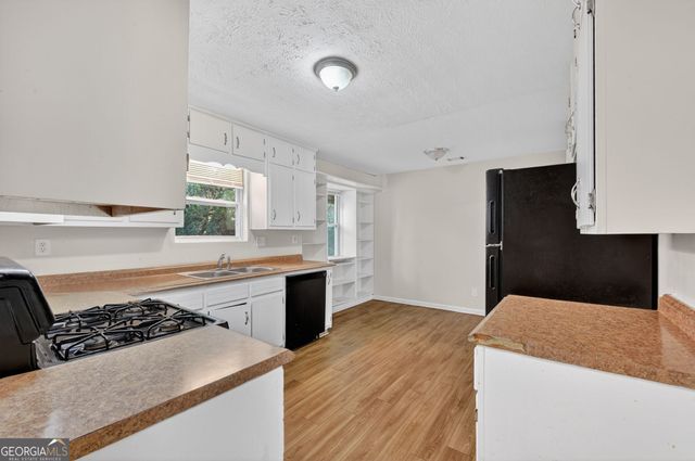 1015 Nimblewood Way, Stone Mountain, GA 30088