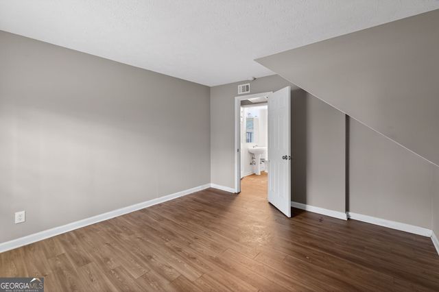 1015 Nimblewood Way, Stone Mountain, GA 30088