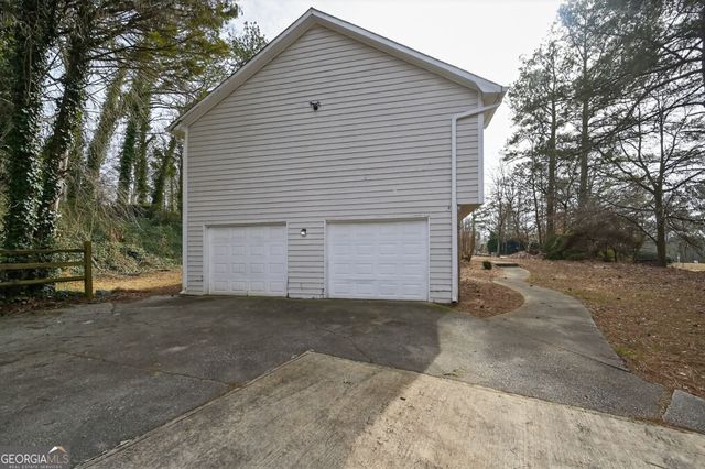 1015 Nimblewood Way, Stone Mountain, GA 30088