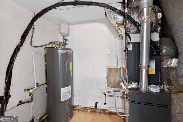 1015 Nimblewood Way, Stone Mountain, GA 30088