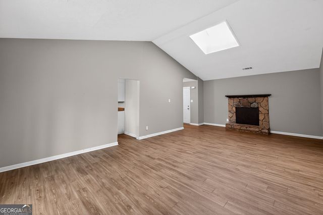 1015 Nimblewood Way, Stone Mountain, GA 30088