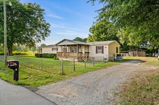 211 Patricia Avenue, Chatsworth, GA 30705