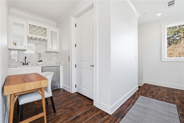 773 Lenox Lane, Atlanta, GA 30324