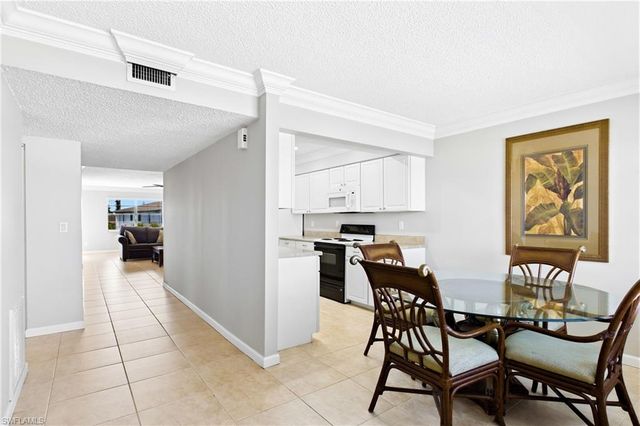 4711 SE 5th AVE 7, Cape Coral, FL 33904